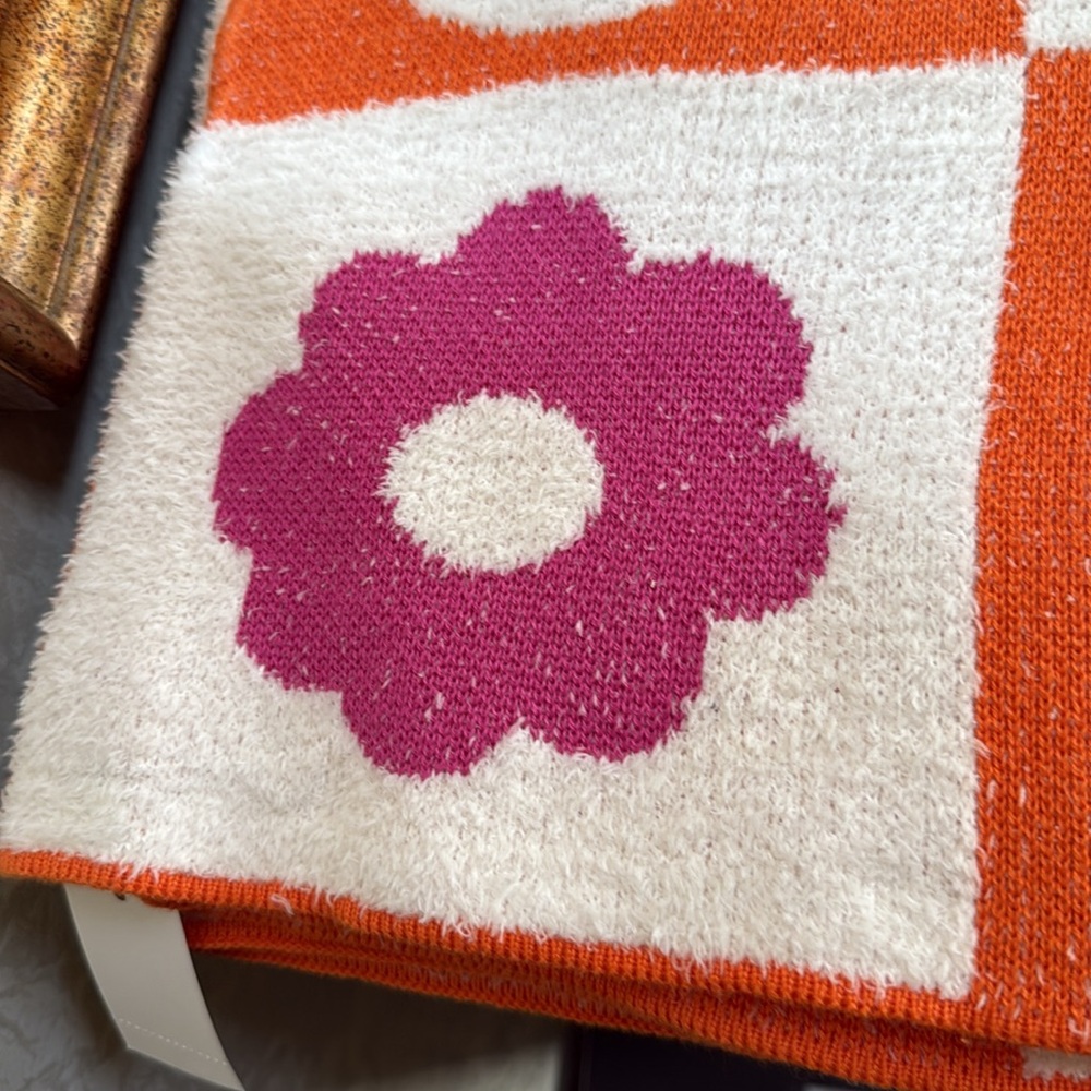 Chelsea & Theodore Peace Symbol & Flower Decrative Throw. Orange Pink & White. - Picture 12 of 13